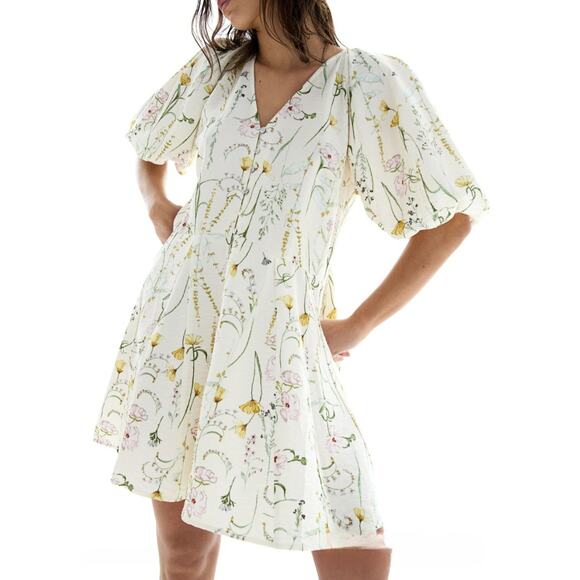 H&M Dress Size XL Floral Mini with Flared Skirt Short Sleeve Button Front V-Neck - Picture 1 of 13
